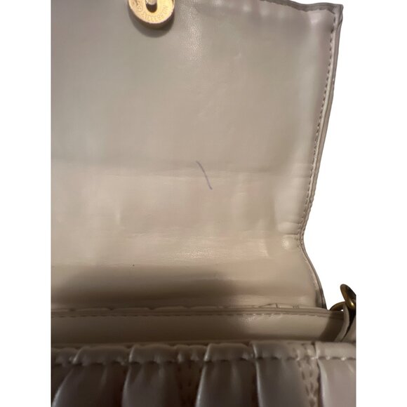 Montana West Quilted Leather Handbag With Chain Strap & Magnetic Closure - Picture 6 of 7